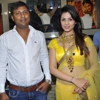Anjana Sukhani Inaugurates Jewelry Store - Pictures | Picture 105539
